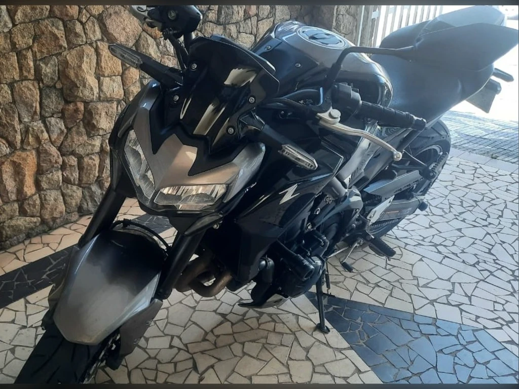 Miniatura da foto 5 - Kawasaki Z 900 2022
