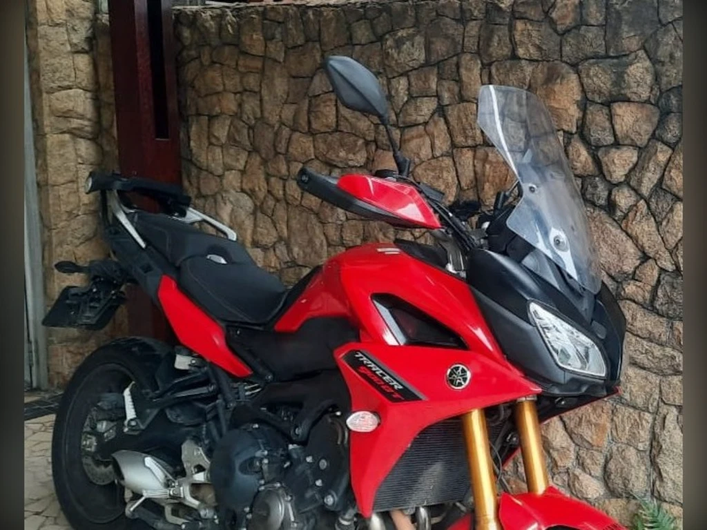 Miniatura da foto 5 - Yamaha MT-09 Tracer 900 GT 2022