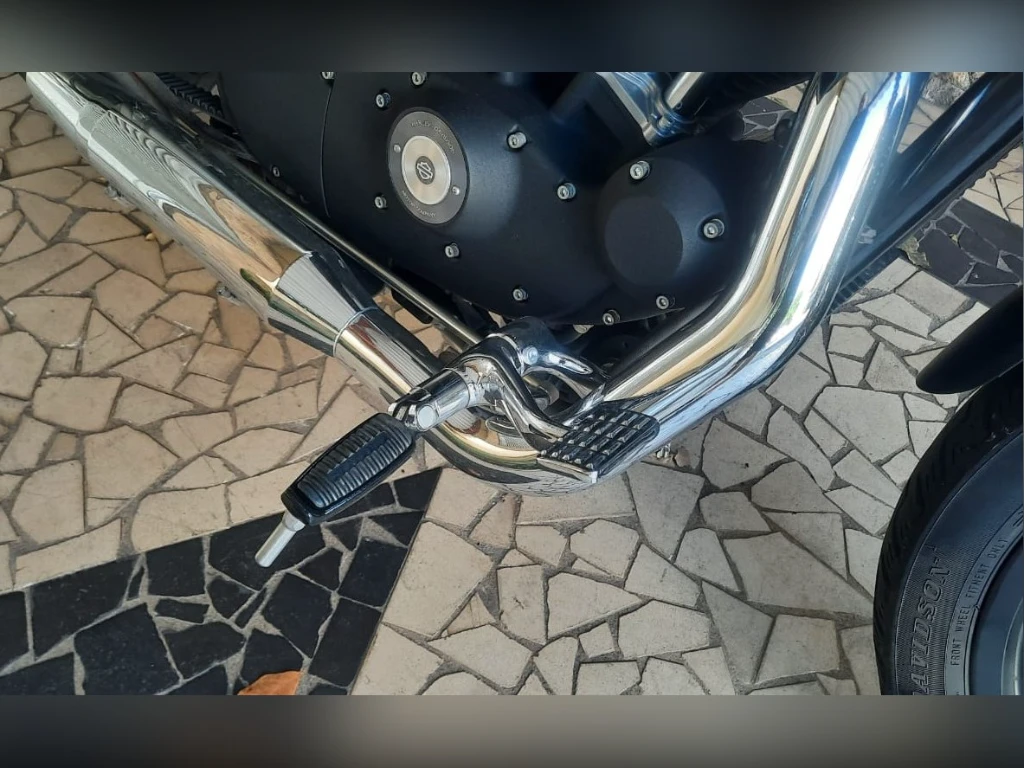 Miniatura da foto 9 - Harley-Davidson XL 883N Iron 2010