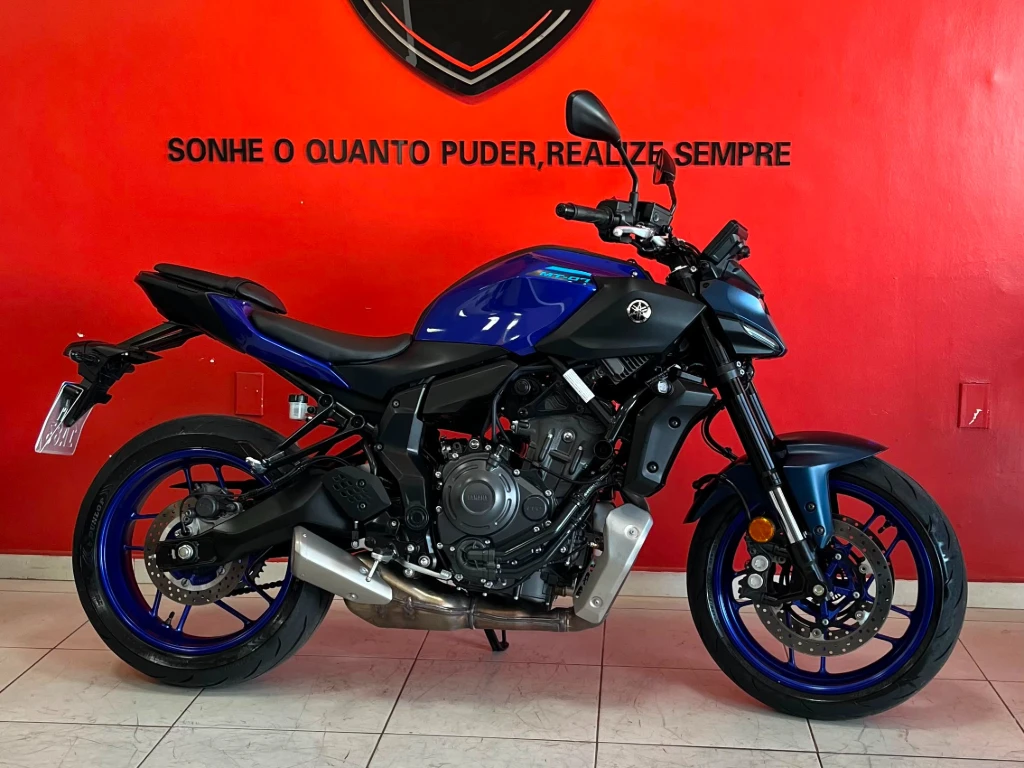Miniatura da foto 7 - Yamaha MT-07/MT-07 ABS 689cc 2025