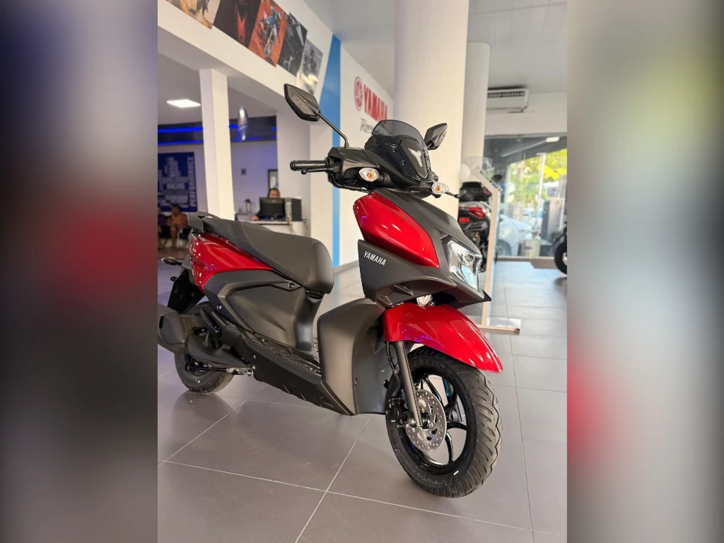 imagem moto YAMAHA ZR 125 CONNECTED 2027