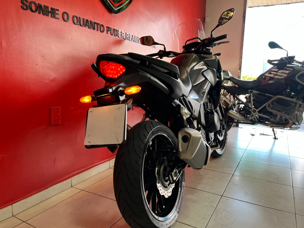Honda CB 500X 2023 verde à venda no Motonline - foto 3 de 11