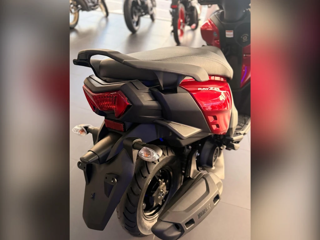 Yamaha ZR 125 Connected 2026 vermelha à venda no Motonline - foto 3 de 6