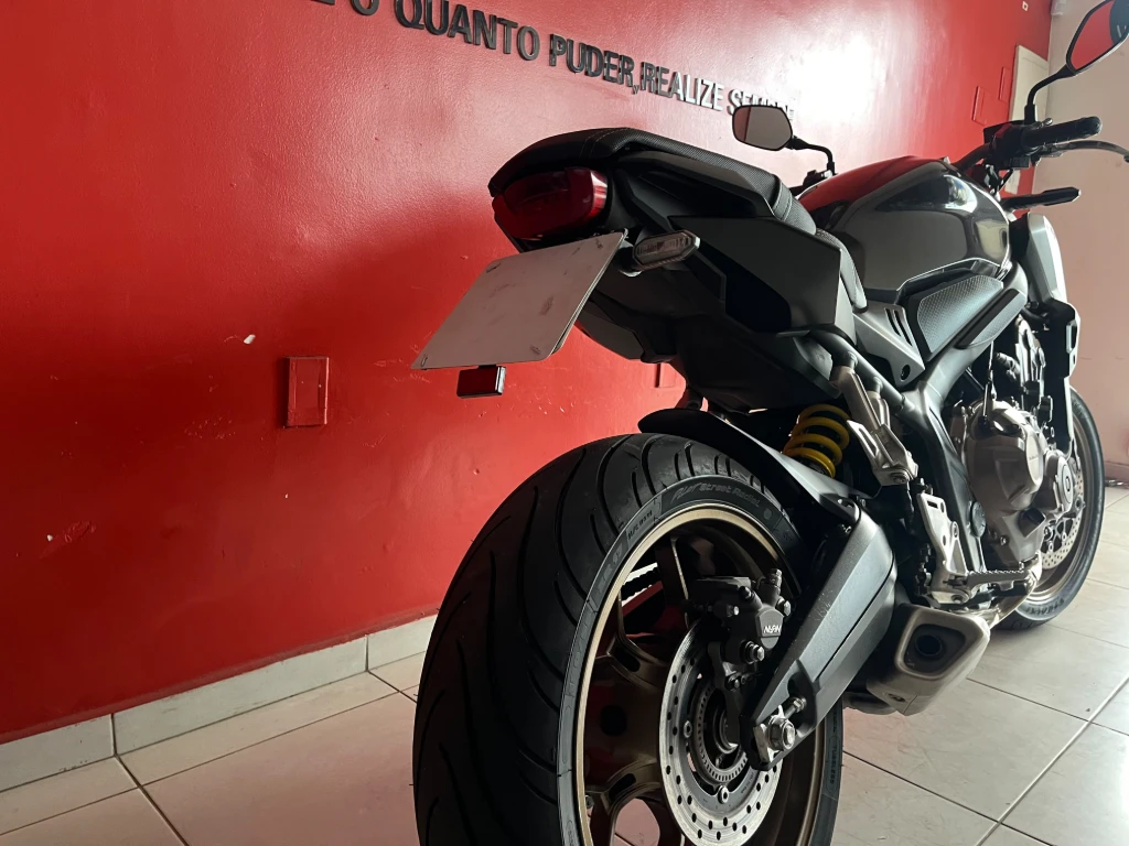 Honda CB 650R 2022 cinza à venda no Motonline - foto 10 de 16