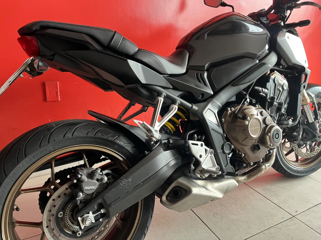 Honda CB 650R 2022 cinza à venda no Motonline - foto 11 de 16