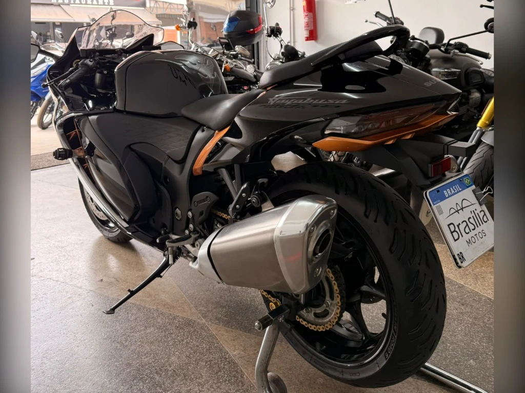 Miniatura da foto 11 - Suzuki GSX 1300-R Hayabusa 2023