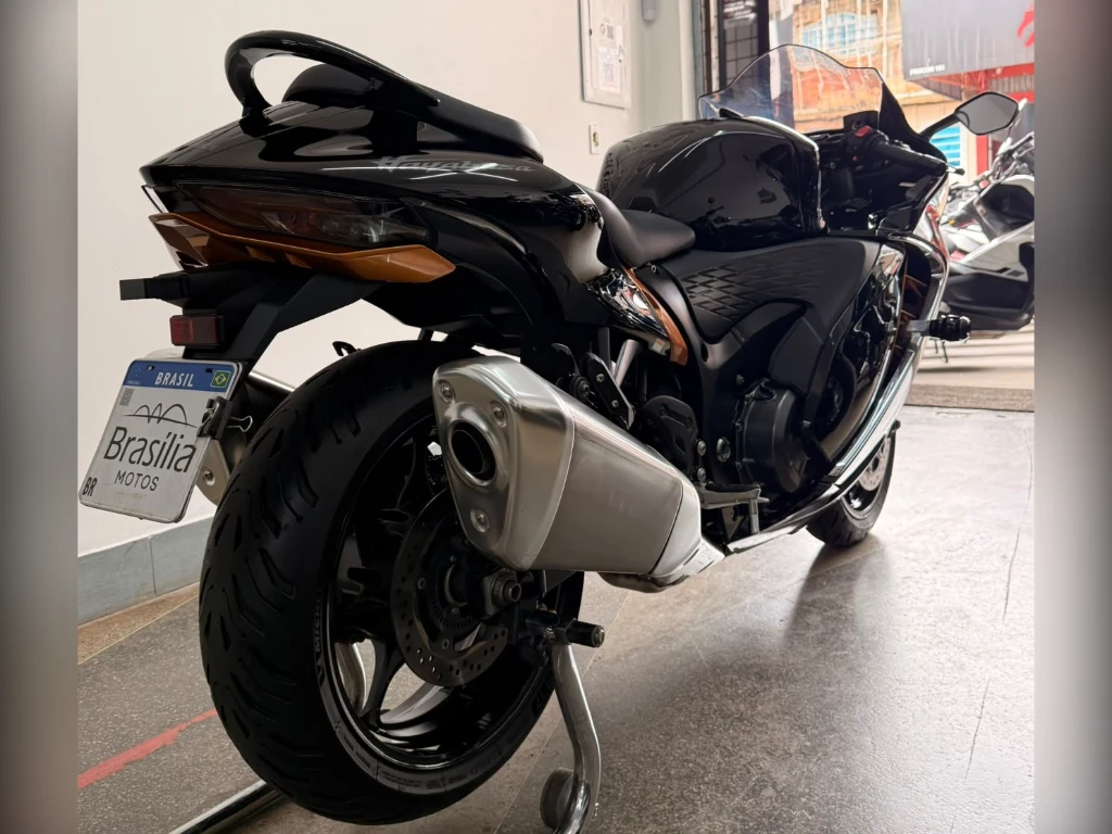 Miniatura da foto 8 - Suzuki GSX 1300-R Hayabusa 2023