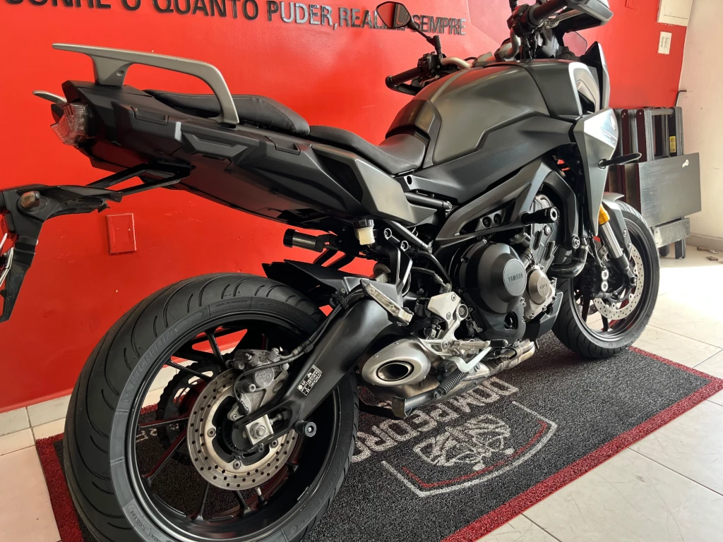 Yamaha MT-09 Tracer 900 GT 2024 cinza à venda no Motonline - foto 6 de 20
