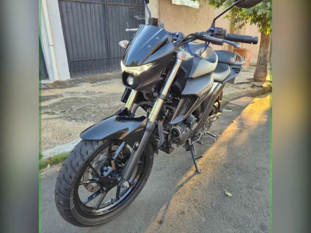 Yamaha FZ25 250 Fazer Flex 2023 preta à venda no Motonline - foto 3 de 8