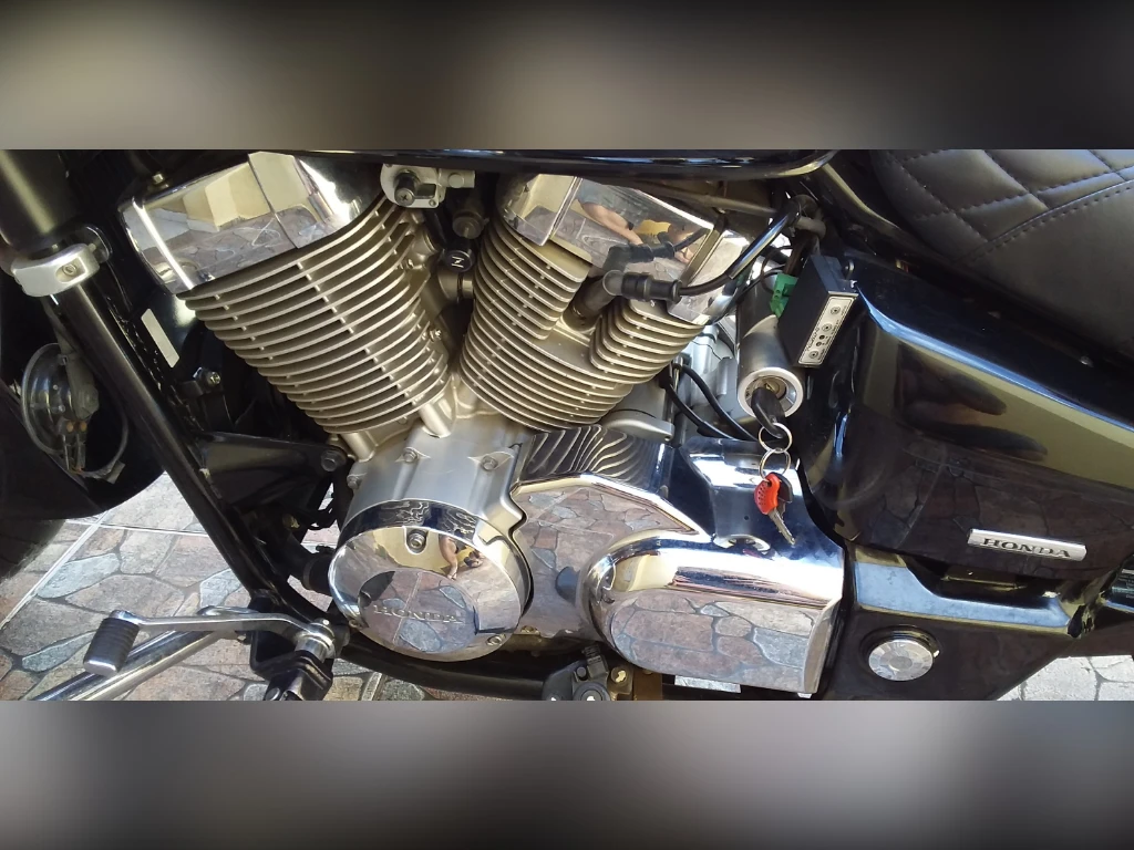 Honda VT 750 Shadow 2008 amarela à venda no Motonline - foto 10 de 12