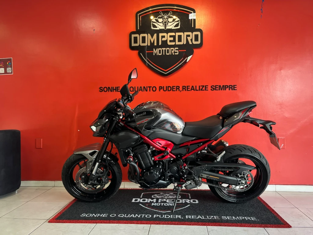 Kawasaki Z 900 2026 vermelha à venda no Motonline - foto 17 de 18