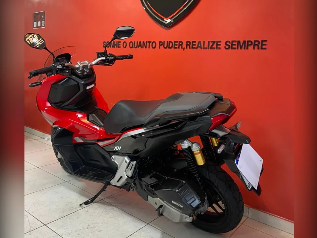 Honda ADV 150 2023 vermelha à venda no Motonline - foto 5 de 8