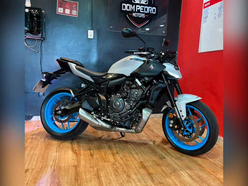 Miniatura da foto 11 - YAMAHA MT07 2025 2026