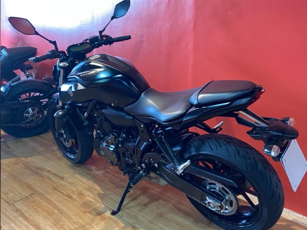 Miniatura da foto 8 - Yamaha MT-07/MT-07 ABS 689cc 2023