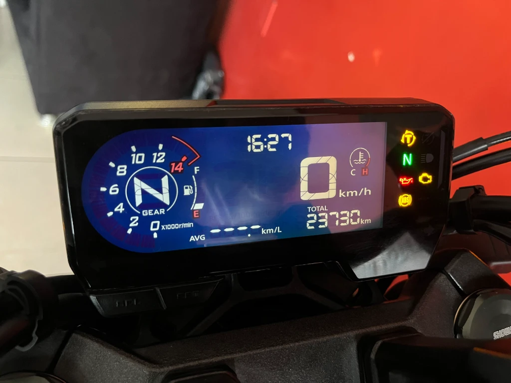 Honda CB 650R 2022 cinza à venda no Motonline - foto 3 de 16