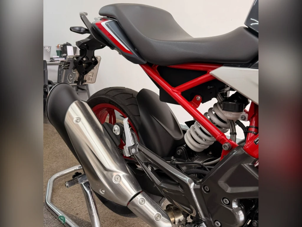 Miniatura da foto 7 - BMW G 310 R 2022