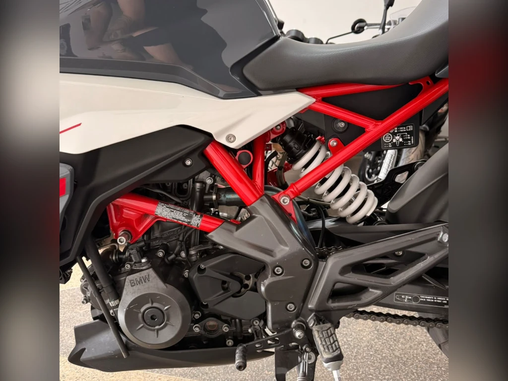 Miniatura da foto 15 - BMW G 310 R 2022