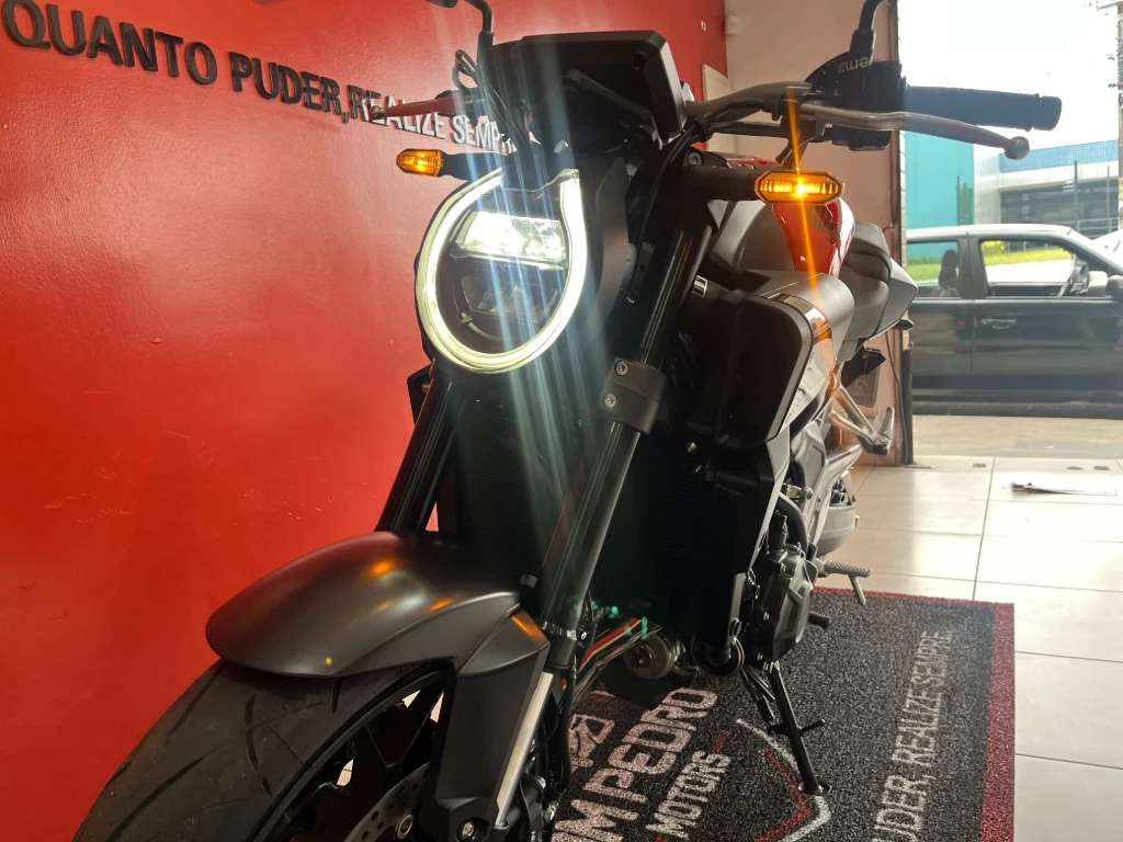 Miniatura da foto 9 - HONDA CB 640R 2026 2027