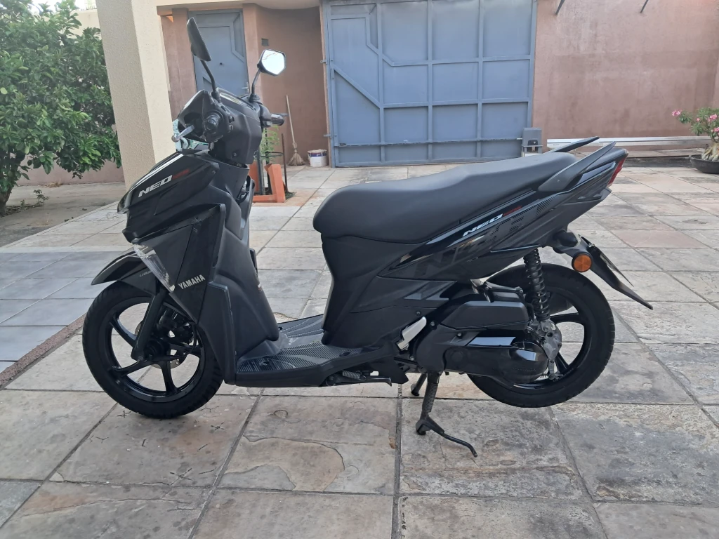 Yamaha NEO Automatic 125cc 2021 preta à venda no Motonline - foto 9 de 9