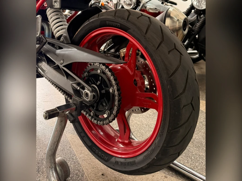 Miniatura da foto 11 - BMW G 310 R 2022