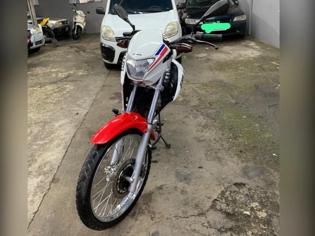 Honda NX 400i Falcon 2014 branca à venda no Motonline - foto 2 de 6