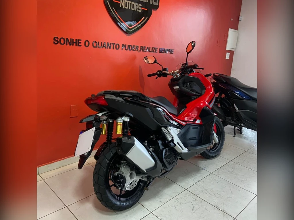 Honda ADV 150 2023 vermelha à venda no Motonline - foto 2 de 8