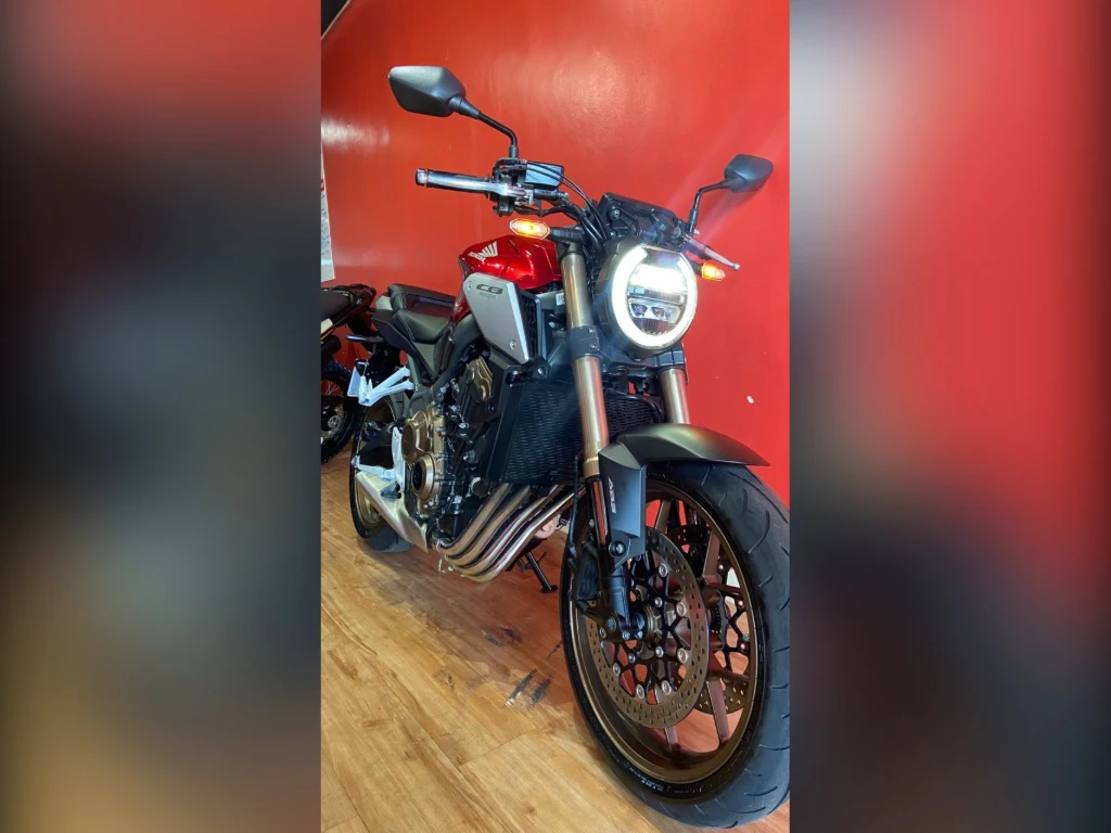 Miniatura da foto 5 - Honda CB 1000R Black Edition 2023