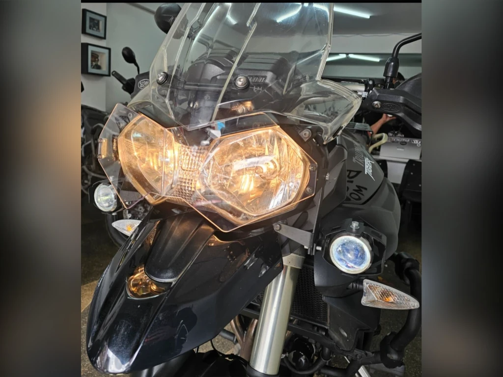 Miniatura da foto 4 - Triumph Tiger 800 XC 2014