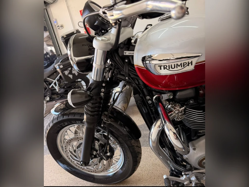 Miniatura da foto 2 - Triumph Bonneville Speedmaster 1200cc 2024