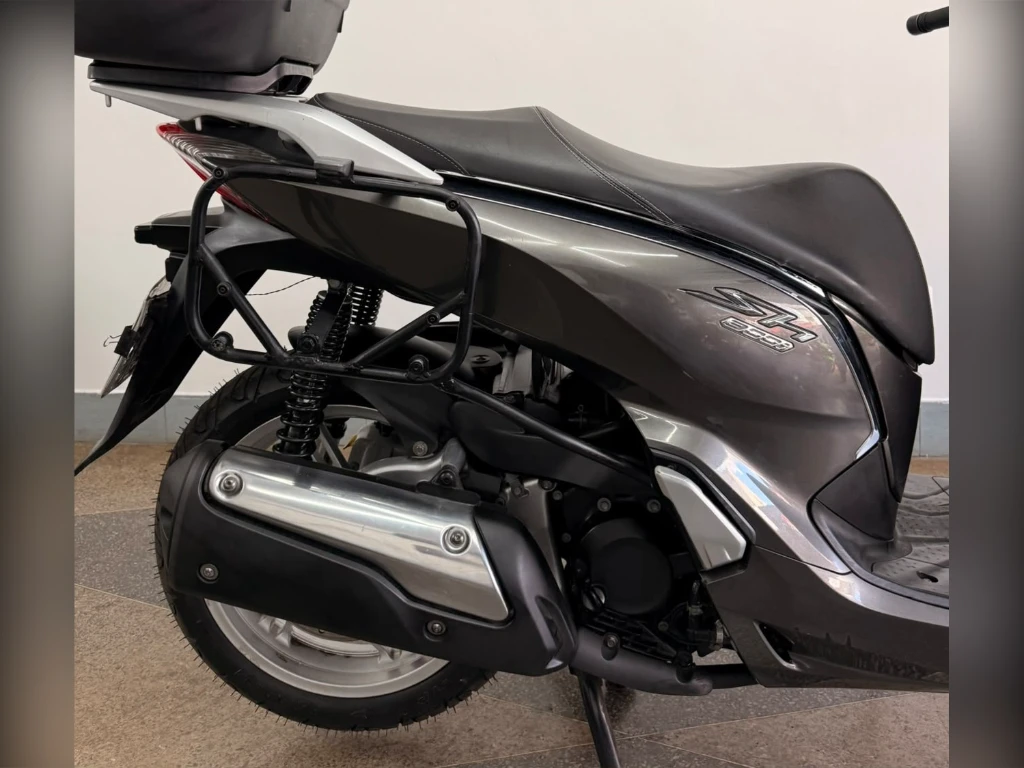 Miniatura da foto 6 - Honda SH 300i 2016