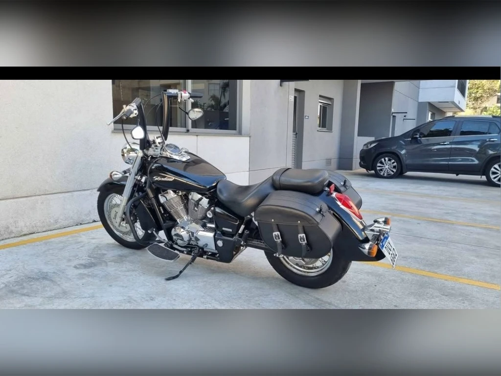 Miniatura da foto 3 - Honda VT 750 Shadow 2006