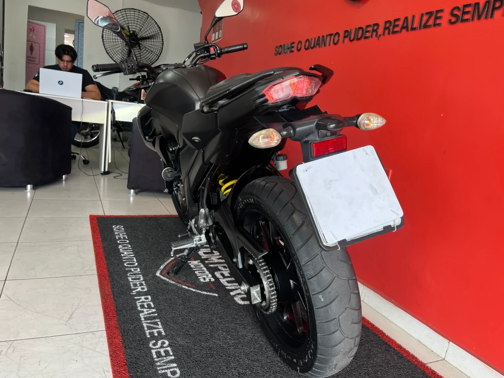 Yamaha FZ25 250 Fazer Flex 2023 preta à venda no Motonline - foto 17 de 18