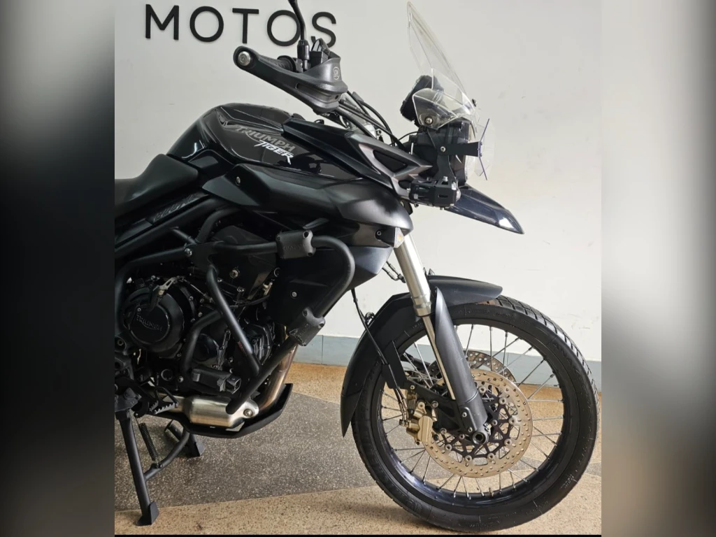 Miniatura da foto 2 - Triumph Tiger 800 XC 2014