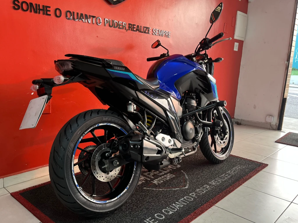 Yamaha FZ25 250 Fazer Flex 2024 azul à venda no Motonline - foto 5 de 17