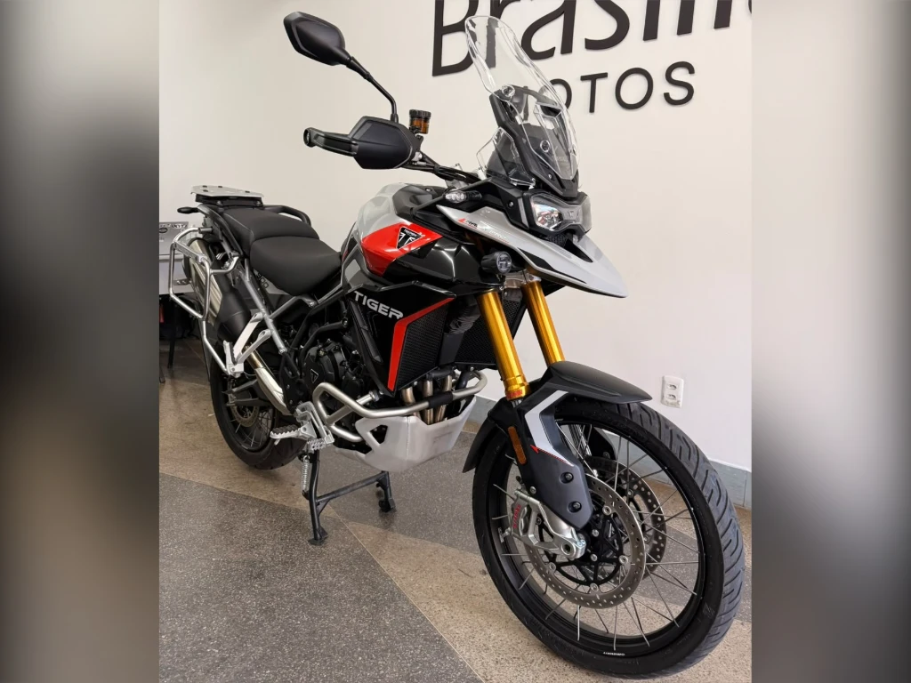 Miniatura da foto 2 - Triumph Tiger 900 Rally PRO 2025