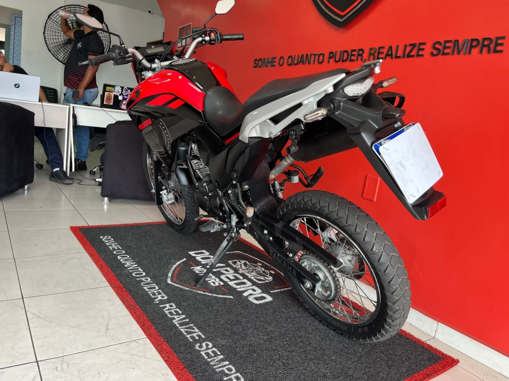 Yamaha XTZ 250 Lander 249cc/Lander Blueflex/ABS 2022 vermelha à venda no Motonline - foto 16 de 20