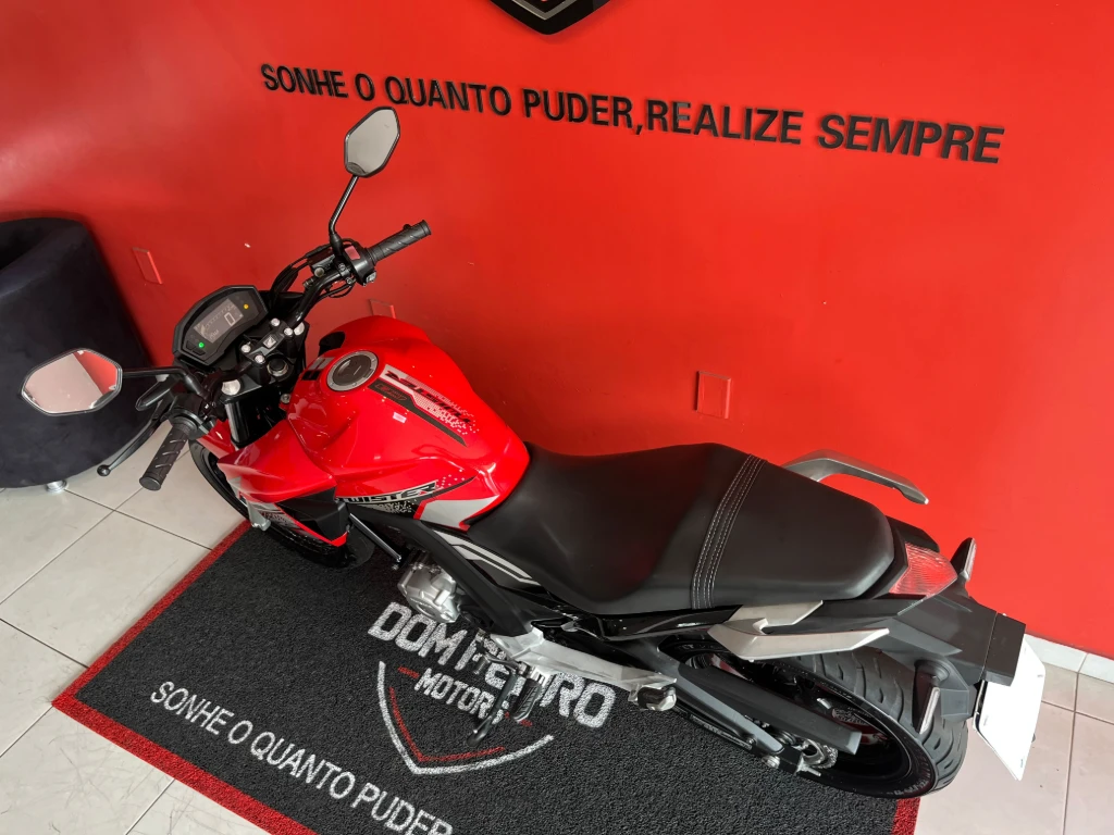 Honda CB 250 Twister/Flexone 2021 vermelha à venda no Motonline - foto 4 de 17