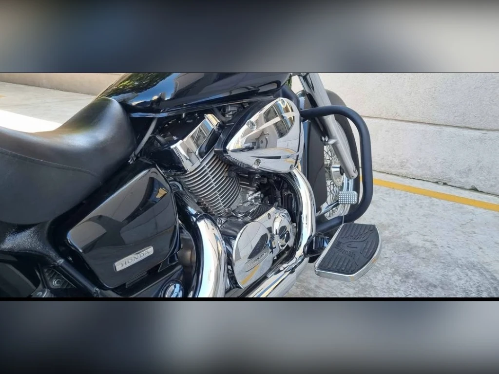 Miniatura da foto 6 - Honda VT 750 Shadow 2006