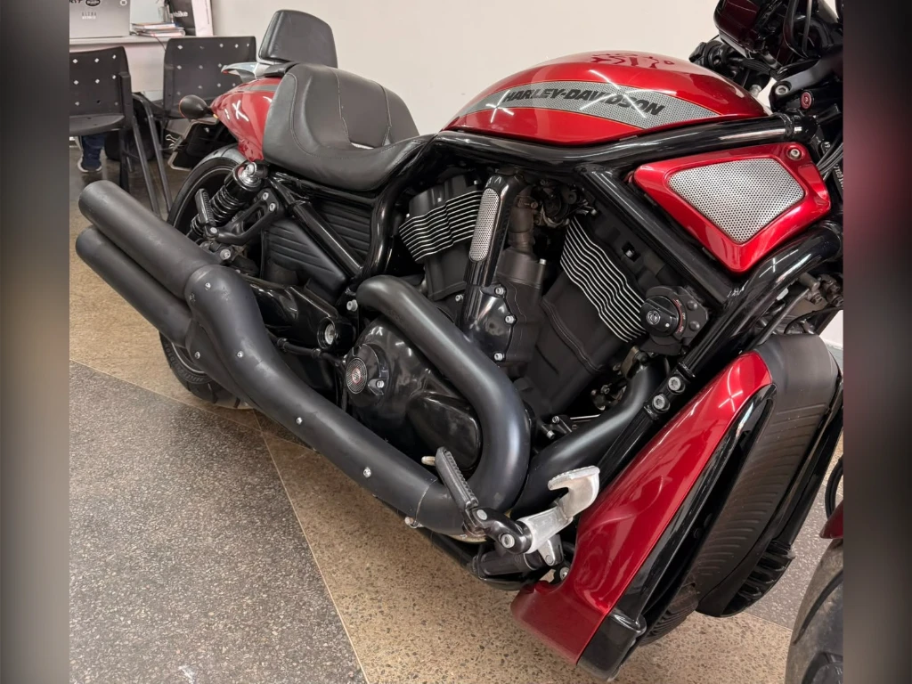 Miniatura da foto 18 - Harley-Davidson Night ROD Special 1250 Vrscdx 2013