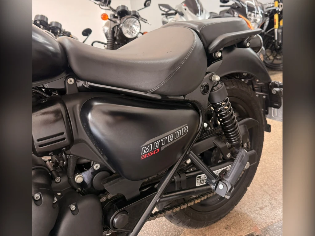 Miniatura da foto 19 - Royal Enfield Meteor 350 Fireball 2023