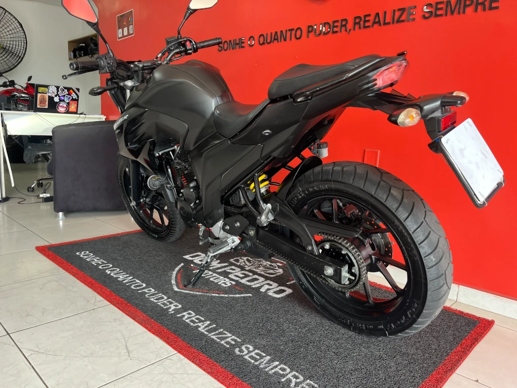 Yamaha FZ25 250 Fazer Flex 2023 preta à venda no Motonline - foto 13 de 18