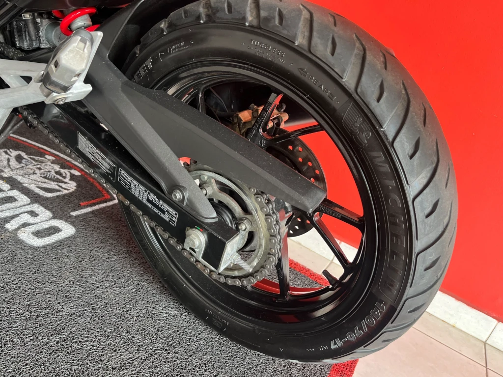 Honda CB 250 Twister/Flexone 2021 vermelha à venda no Motonline - foto 7 de 17