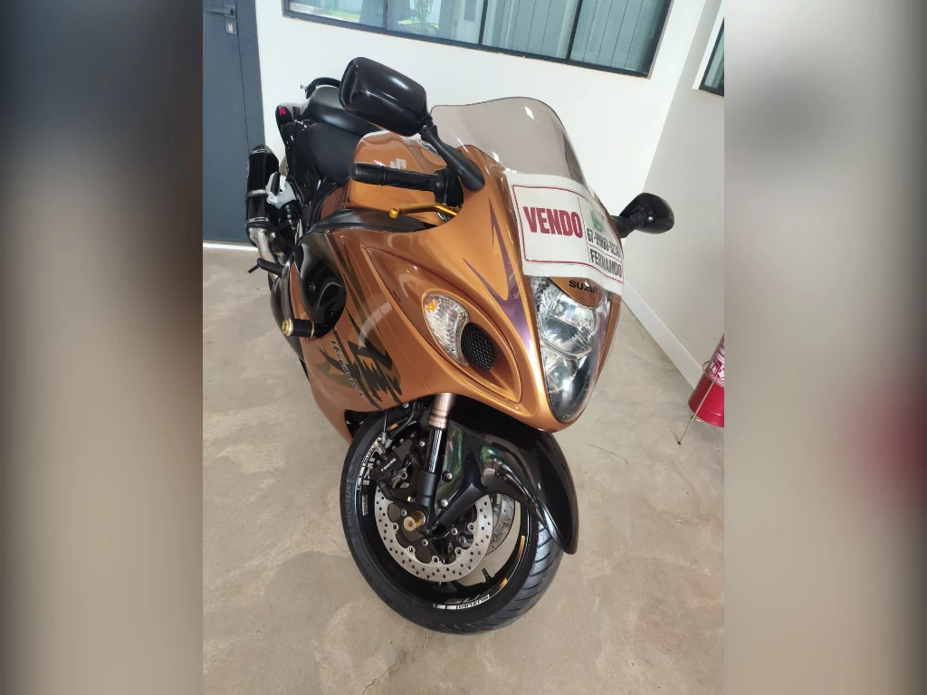 Suzuki GSX 1300-R Hayabusa 2010 dourada à venda no Motonline - foto 2 de 5