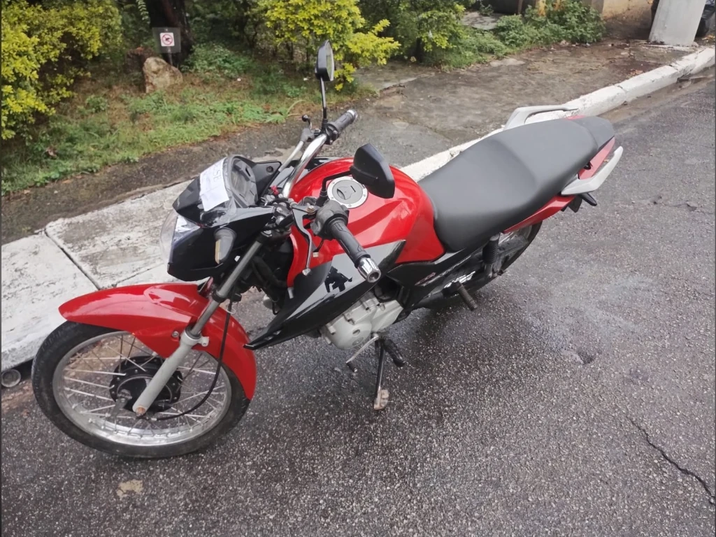 Honda CG 125 FAN / FAN KS / 125 I FAN 2015 vermelha à venda no Motonline - foto 2 de 3