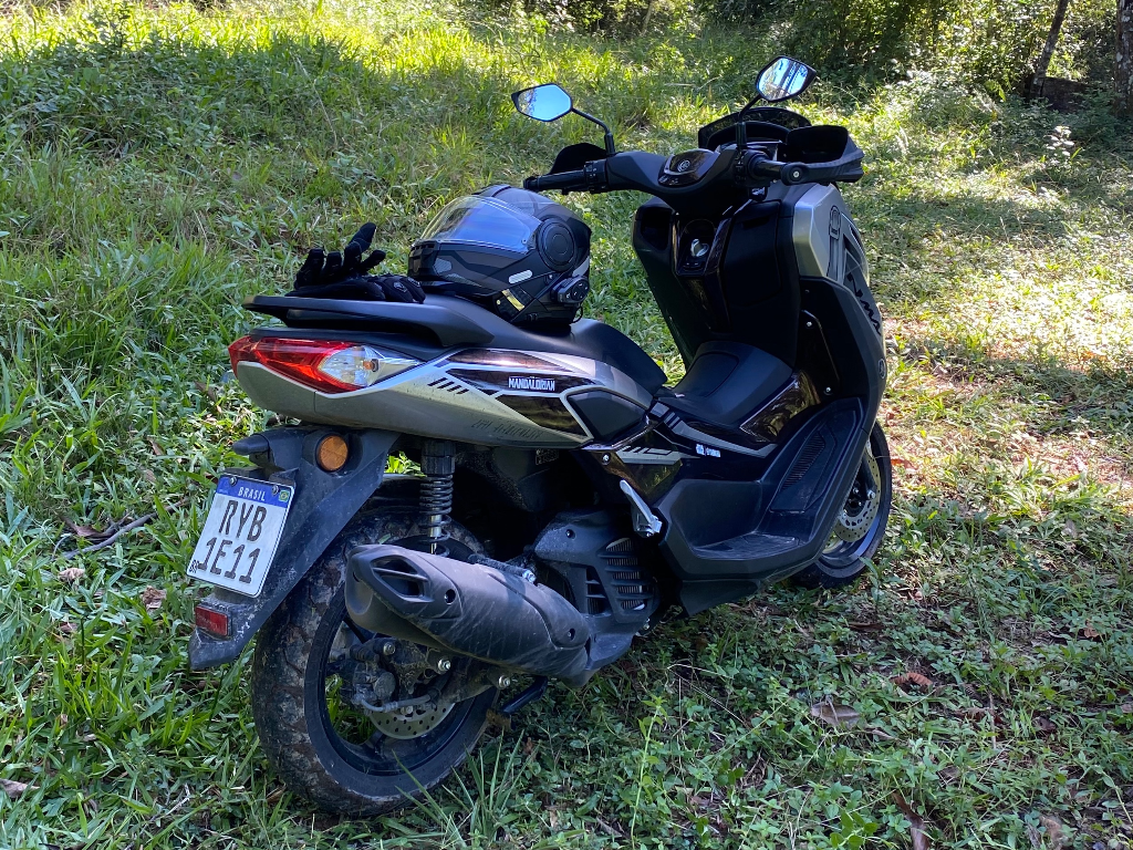 Yamaha Nmax Connected Mandalorian 160 ABS 2023 prata à venda no Motonline - foto 5 de 5