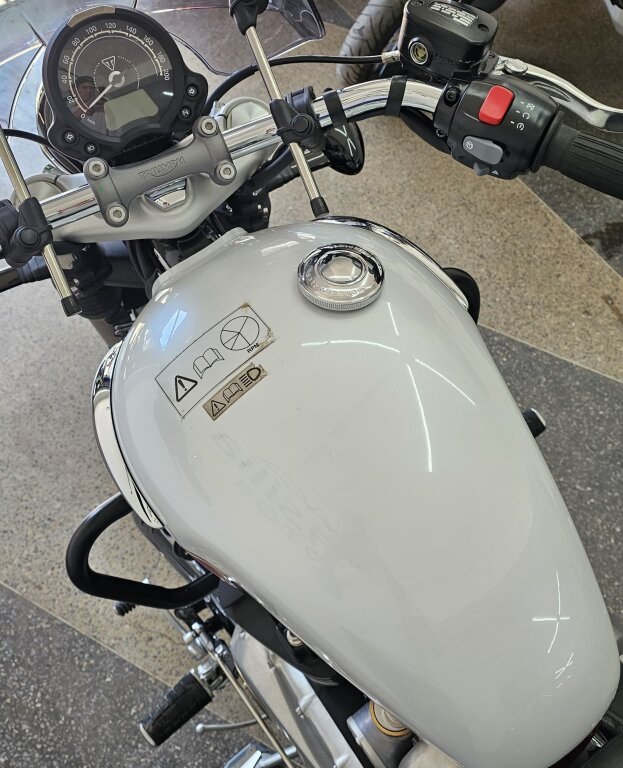 Imagem 4 - Triumph SPEEDMASTER 2024