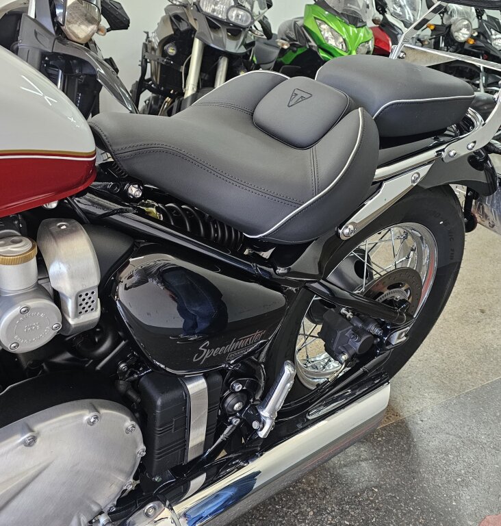 Imagem 6 - Triumph SPEEDMASTER 2024