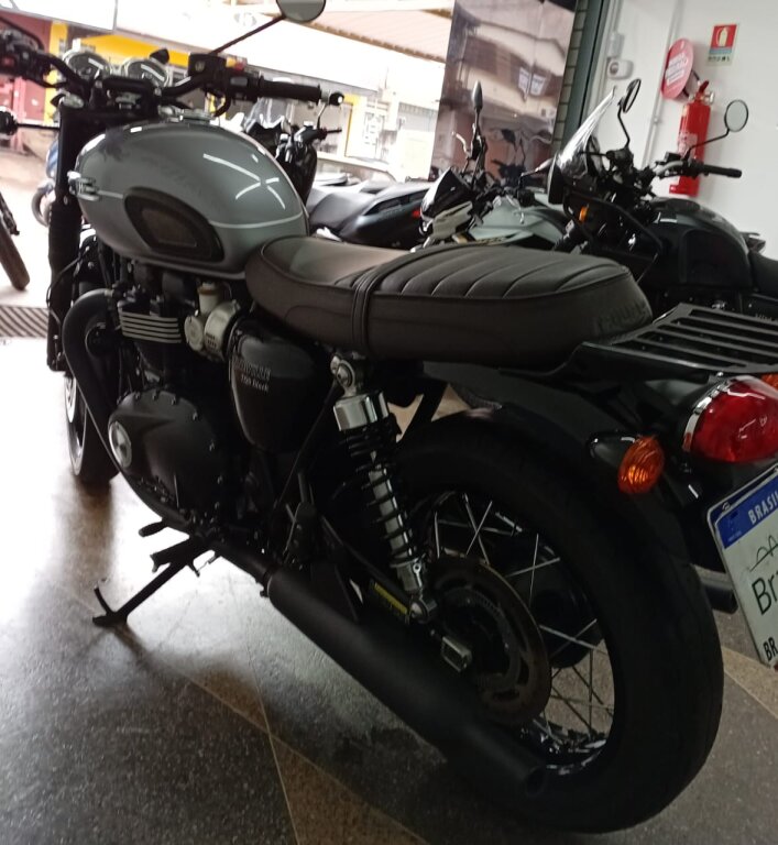 Imagem 8 - Triumph BONNEVILLE T120B 2023