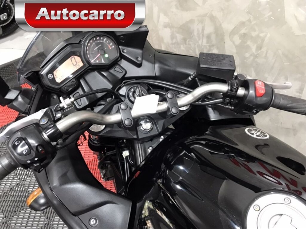 YAMAHA XJ6 F PRETA GASOLINA