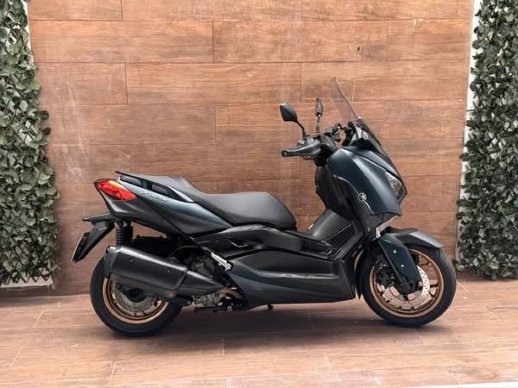 Yamaha XMax 2024